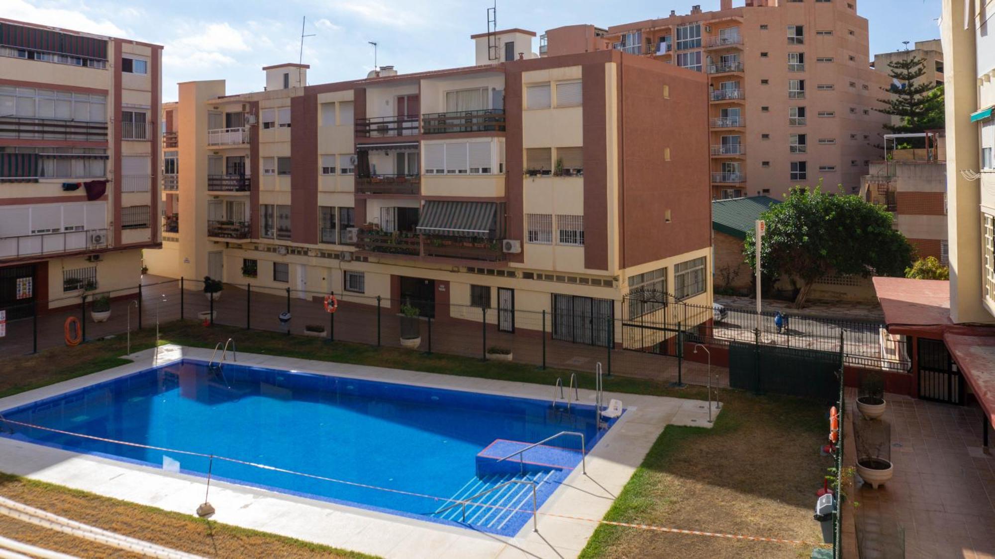 Luxury Apartment Τορρεμολίνος Εξωτερικό φωτογραφία
